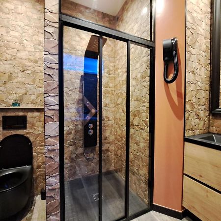 Ospaloft, Meuble Haut De Gamme Avec Spa Privatif Arras Extérieur photo